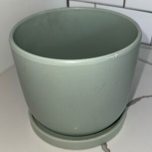 Ceramic Green Planter with Saucer